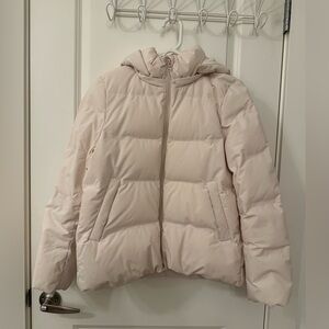 Uniqlo XS seamless cream down jacket